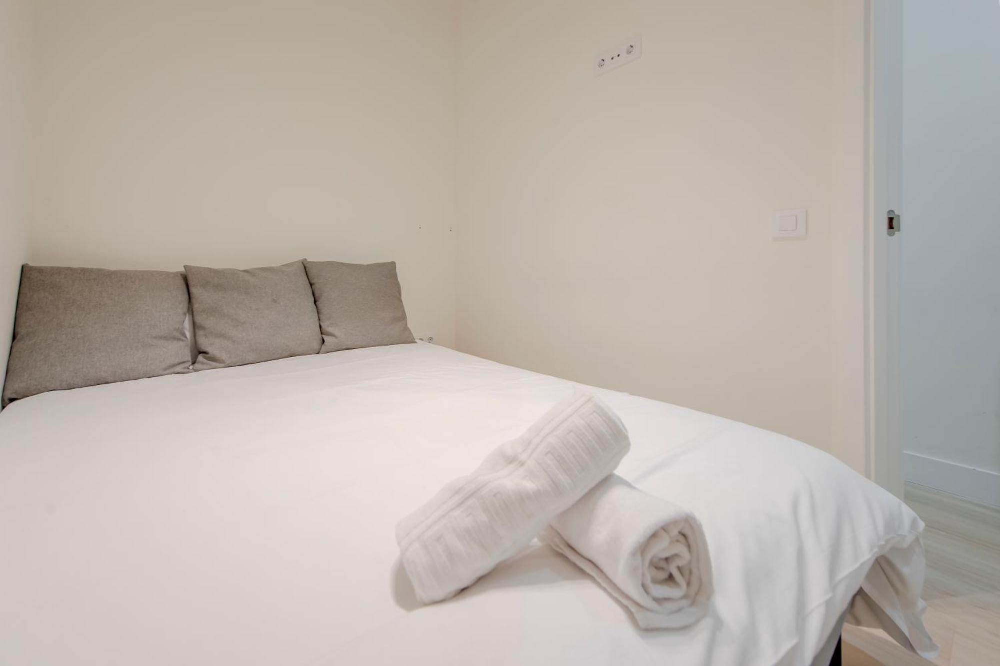 Appartement Nuevo Apt Para 7 Pax En Malasana - Gran Via E1 à Madrid Extérieur photo