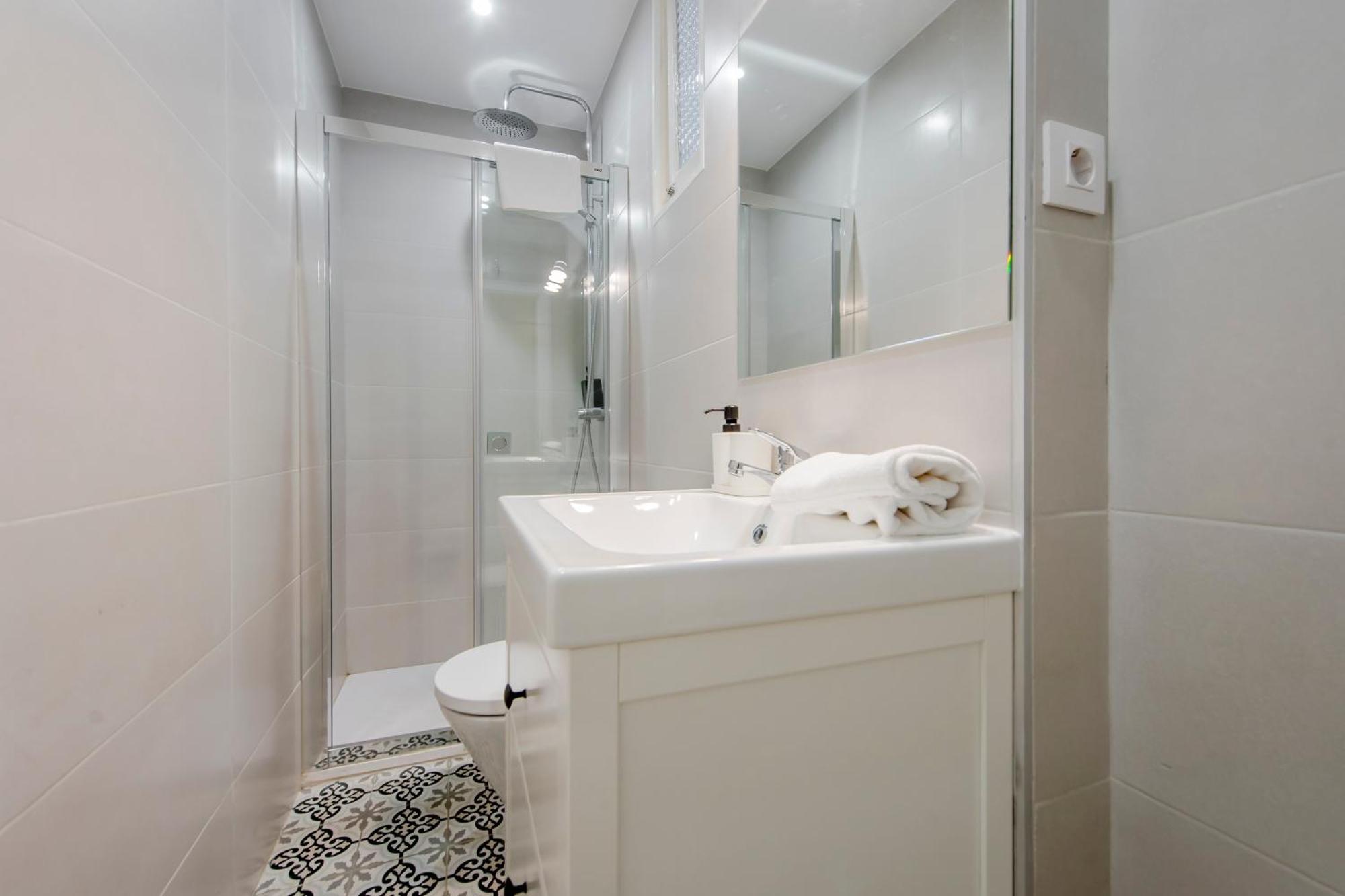 Appartement Nuevo Apt Para 7 Pax En Malasana - Gran Via E1 à Madrid Extérieur photo